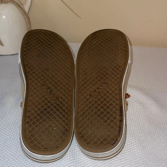 G H Bass & Co womens sandals 8 Roxanna tan leather flat slide slip on casual - Picture 7 of 9